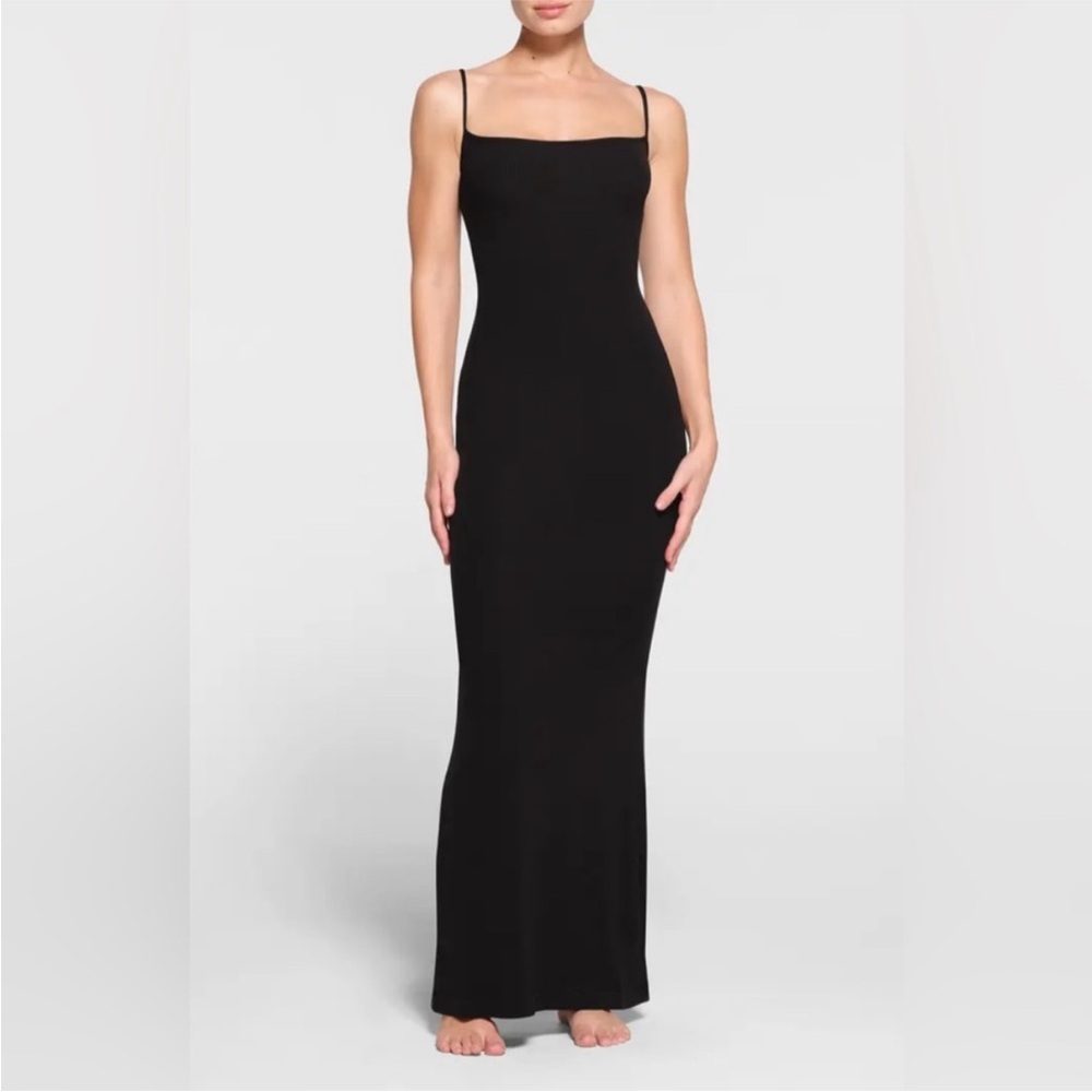 SKIMS Soft Lounge Long Slip Dress Onyx Size M